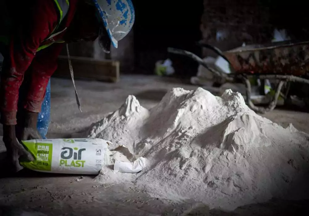 airPLAST Breathable Lime-Based Plasters & Mortars