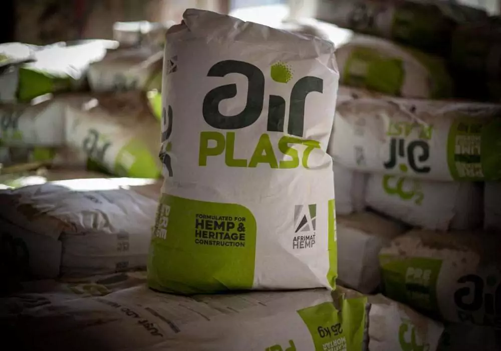 airPLAST Breathable Lime-Based Plasters & Mortars